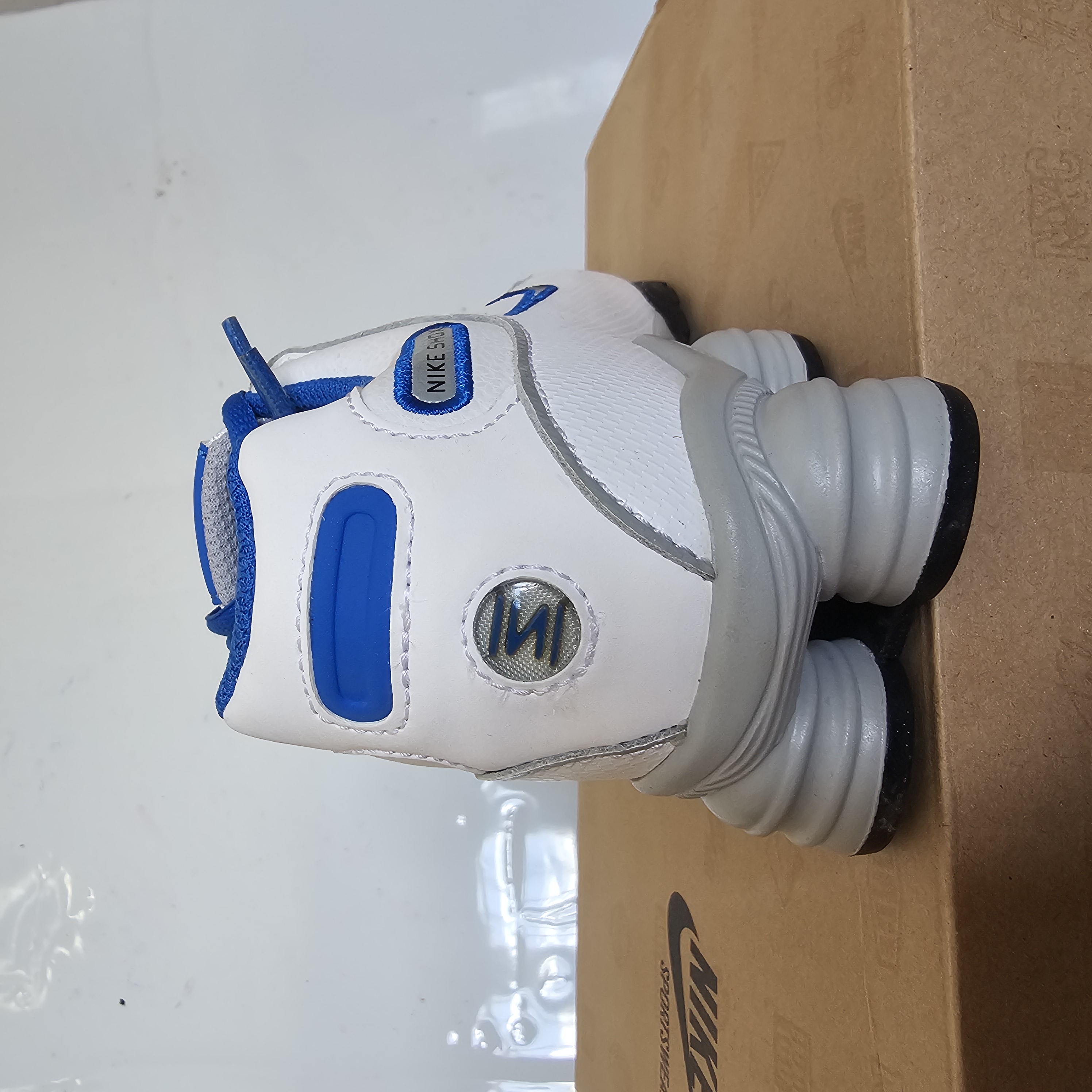 product-thumb