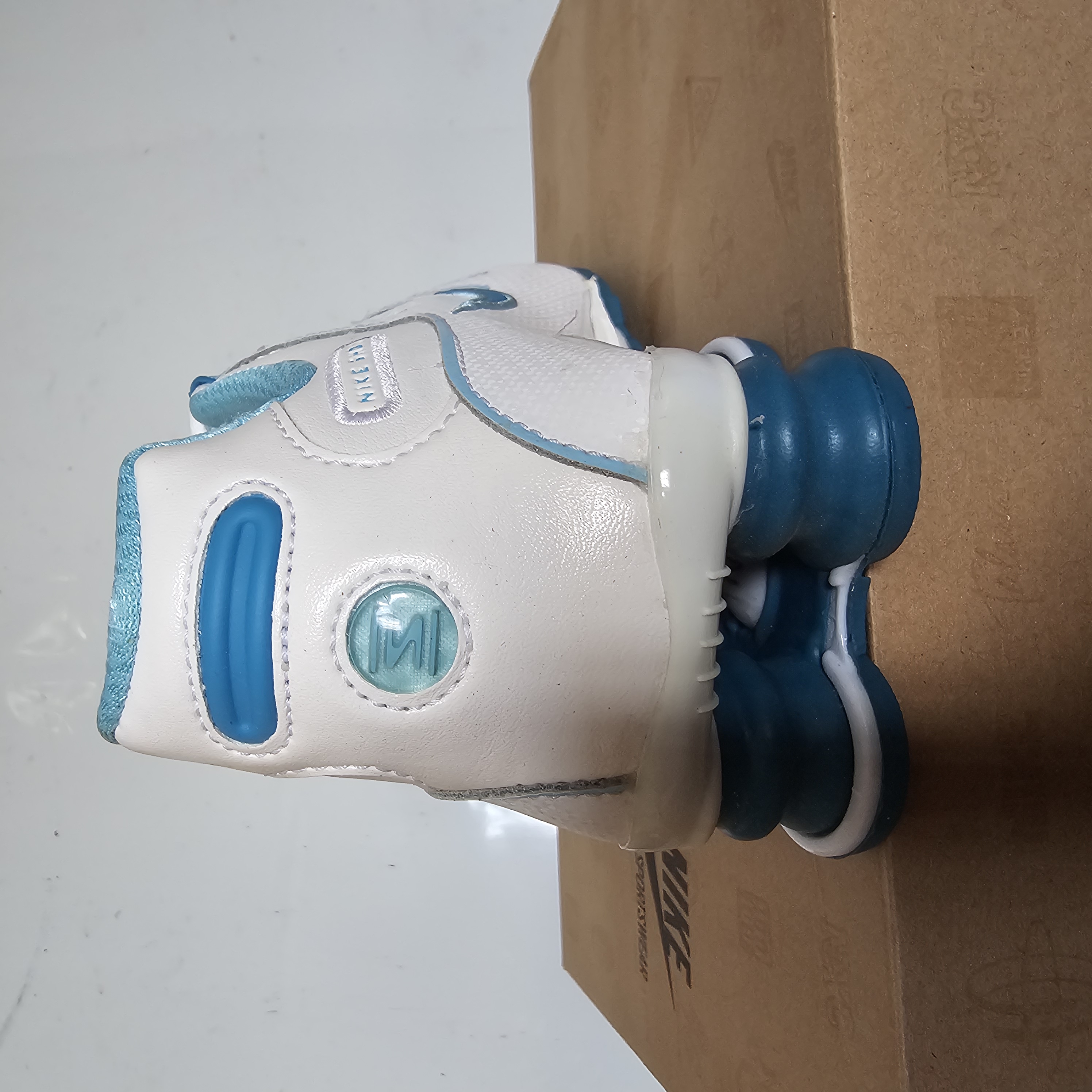 product-thumb