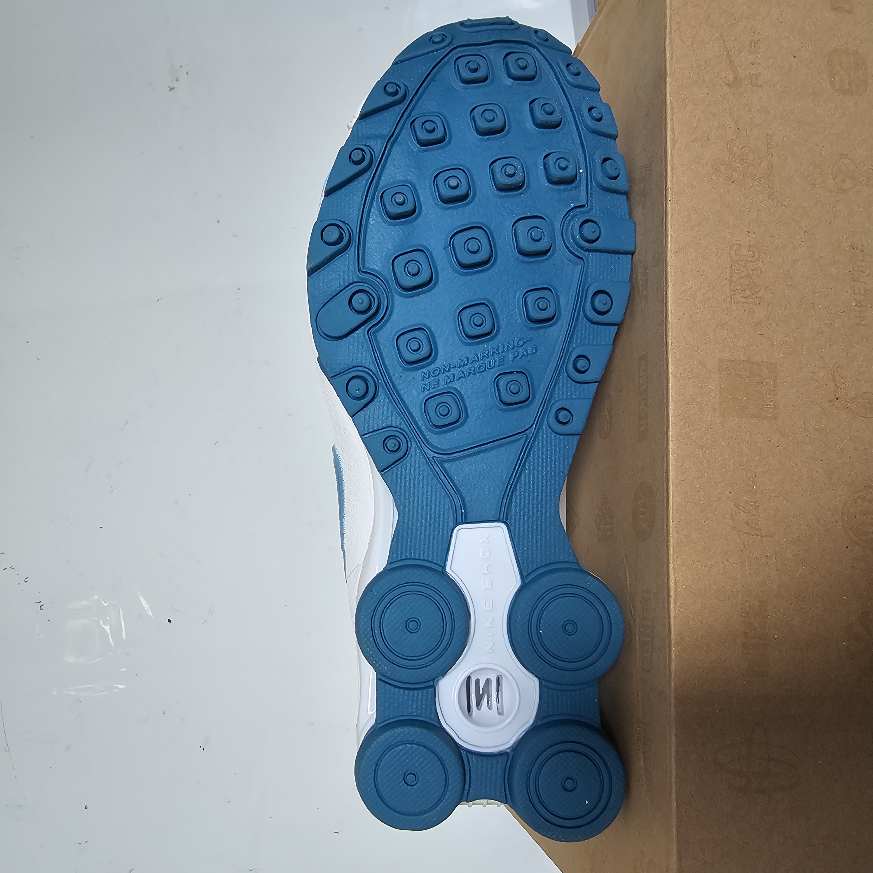 product-thumb