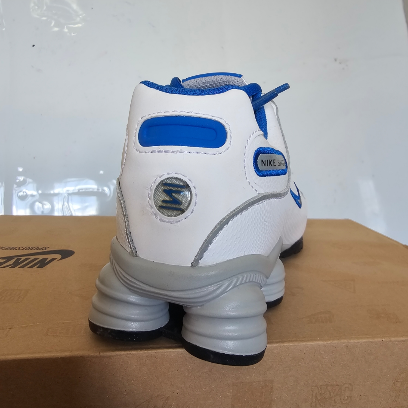 product-thumb